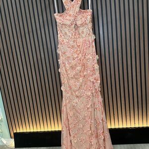 Elegant MAC DUGGAL SAMPLE Peach Floral Women's Dress